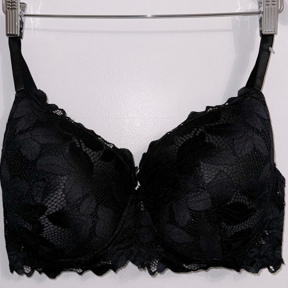 Adrienne Vittadini Other - NWT Adrienne Vittadini Studio Everyday Bra Size 40DD color black
